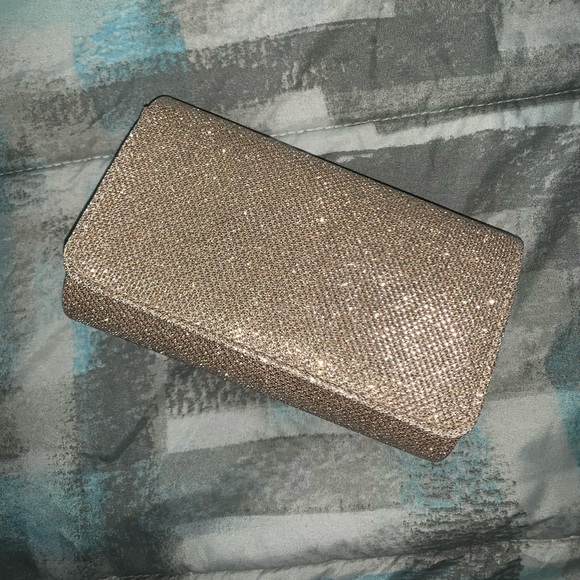 NWOT Estee & Lilly Gold Clutch Purse - Picture 2 of 11